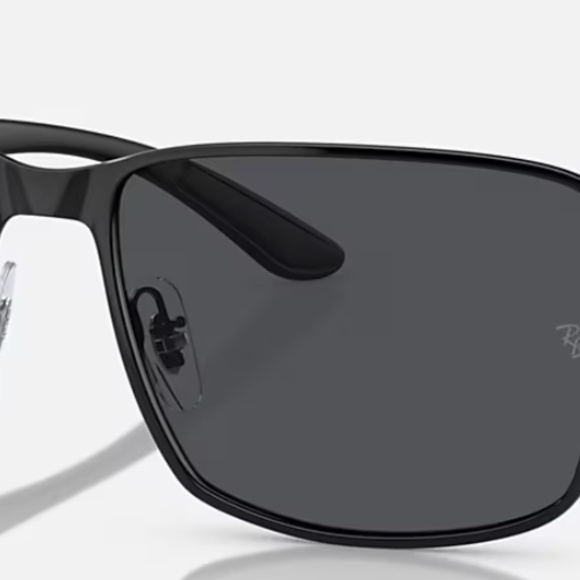 Ray-Ban Black Sunglasses with case - brand new - Picture 4 of 8